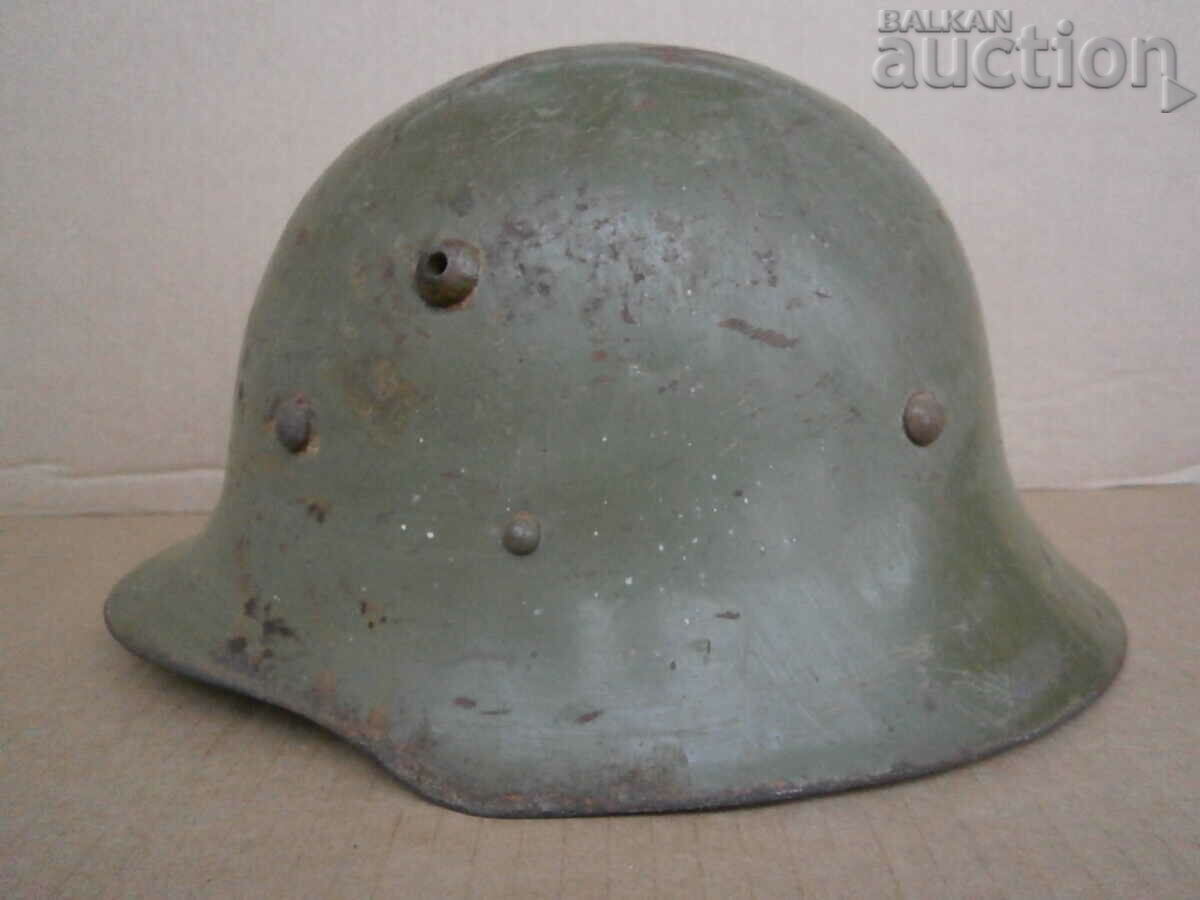 cască veche margine pliată M36 M36 ARMATA BULGARĂ cu preț 65.00 BGN | € 33.23