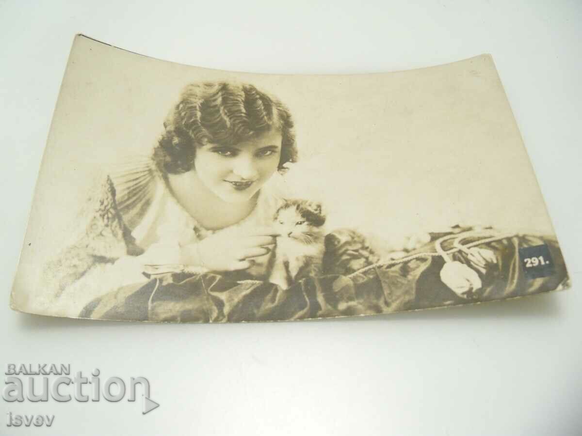 Girl with kittens, old romantic postcard - 6 Girl with kittens, old romantic postcard - 6