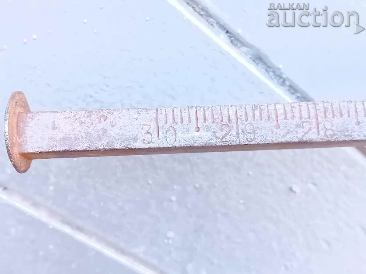 old scales with a pavanza and a hook weighing 30 kg - 5 old scales with a pavanza and a hook weighing 30 kg - 5