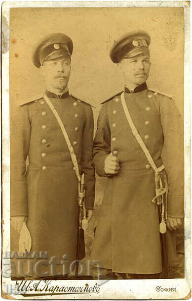 Снимка - двама български офицери - картон ок. 1918 г.
