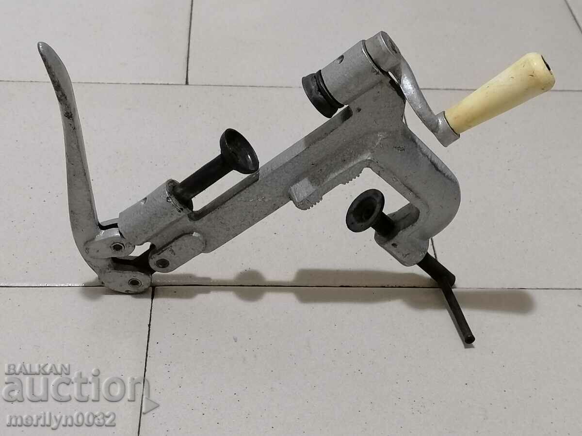 Refill for hunting cartridges 16 caliber with price 42.00 BGN | € 21.47 Refill for hunting cartridges 16 caliber with price 42.00 BGN | € 21.47