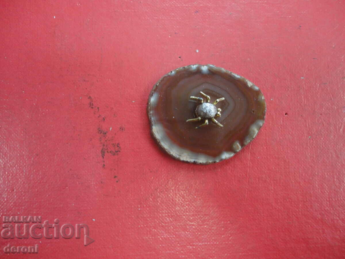Auction Polished mineral agate chalcedony with spider Auction Polished mineral agate chalcedony with spider