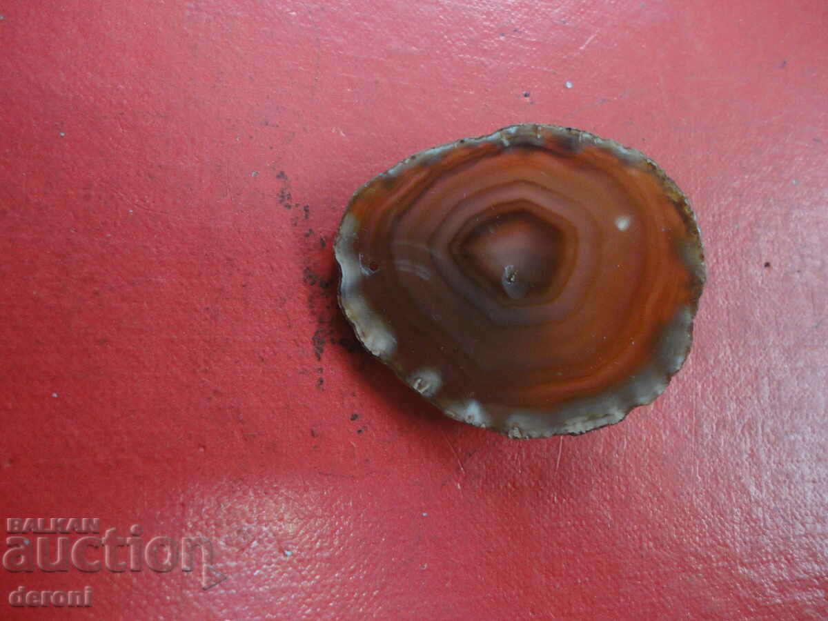 Delivery of Polished mineral agate chalcedony with spider Delivery of Polished mineral agate chalcedony with spider