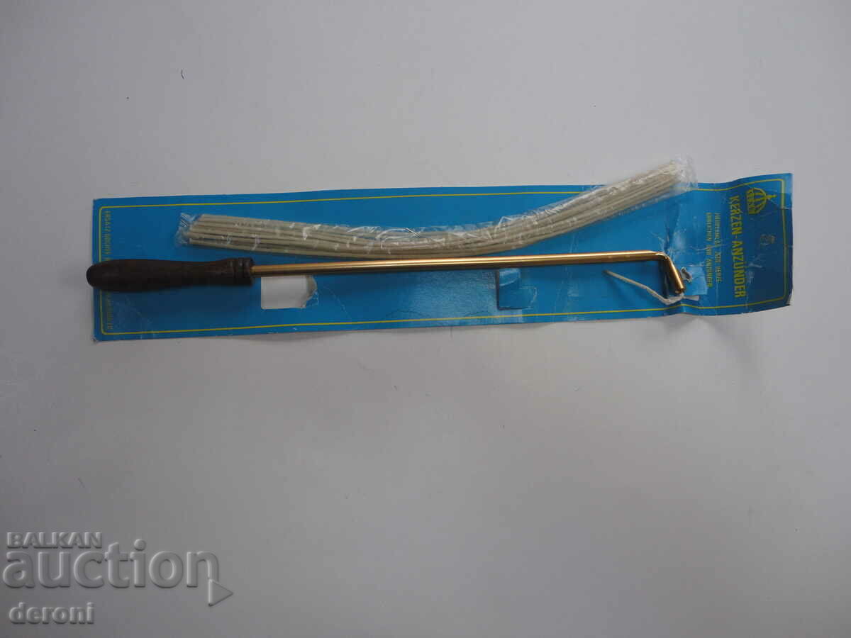 Device for lighting fireplace candles - 5 Device for lighting fireplace candles - 5