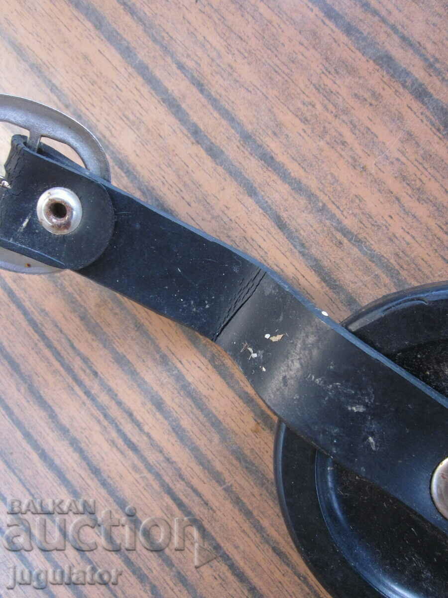 old mechanical diving depth gauge - 5 old mechanical diving depth gauge - 5