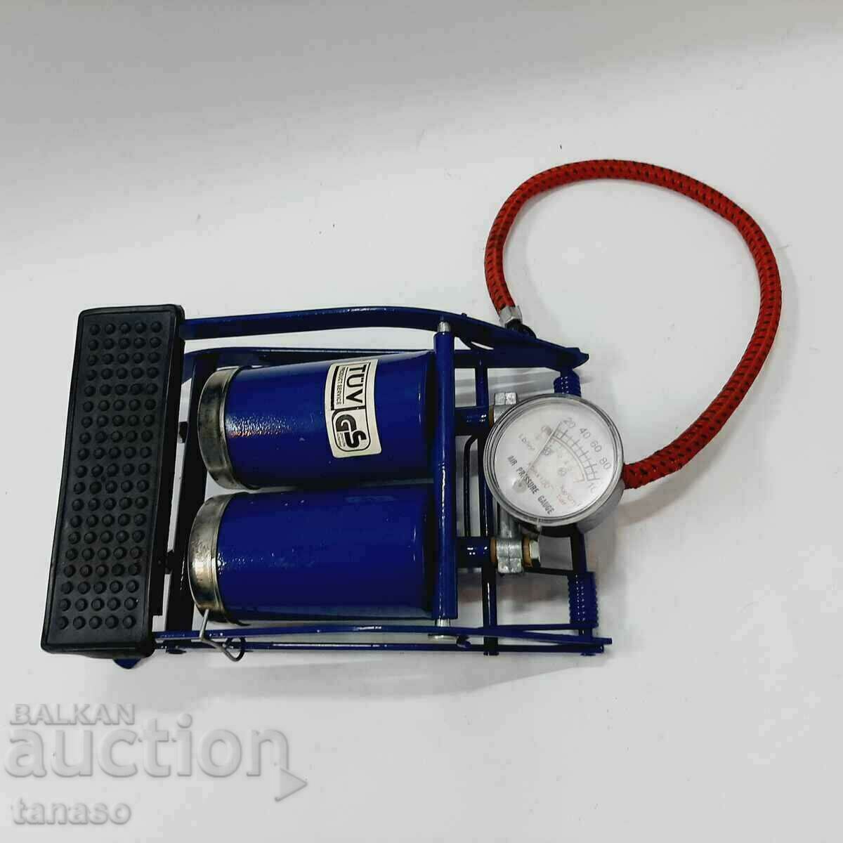 Foot tire pump(10.1) with price 15.00 BGN | € 7.67 Foot tire pump(10.1) with price 15.00 BGN | € 7.67