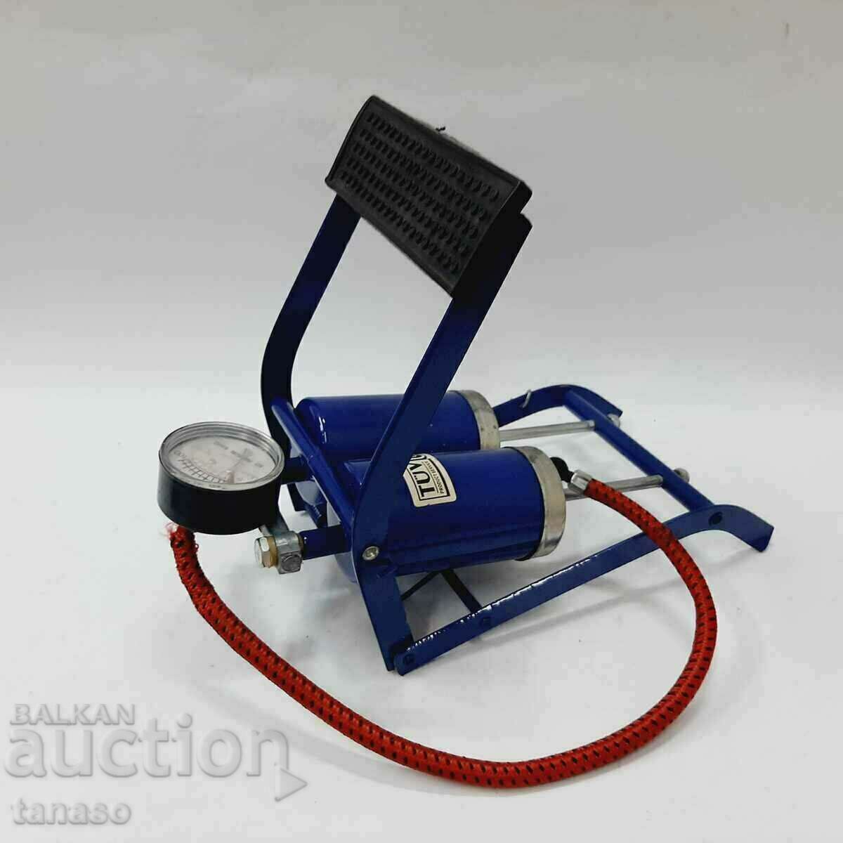 Auction Foot tire pump(10.1) Auction Foot tire pump(10.1)
