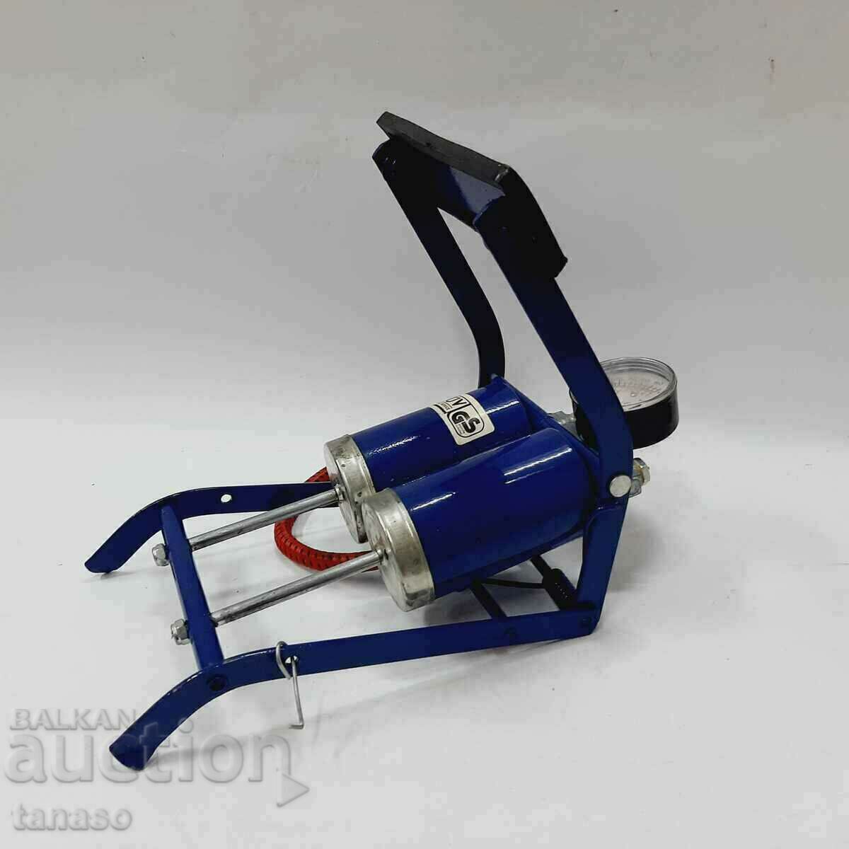 Delivery of Foot tire pump(10.1) Delivery of Foot tire pump(10.1)