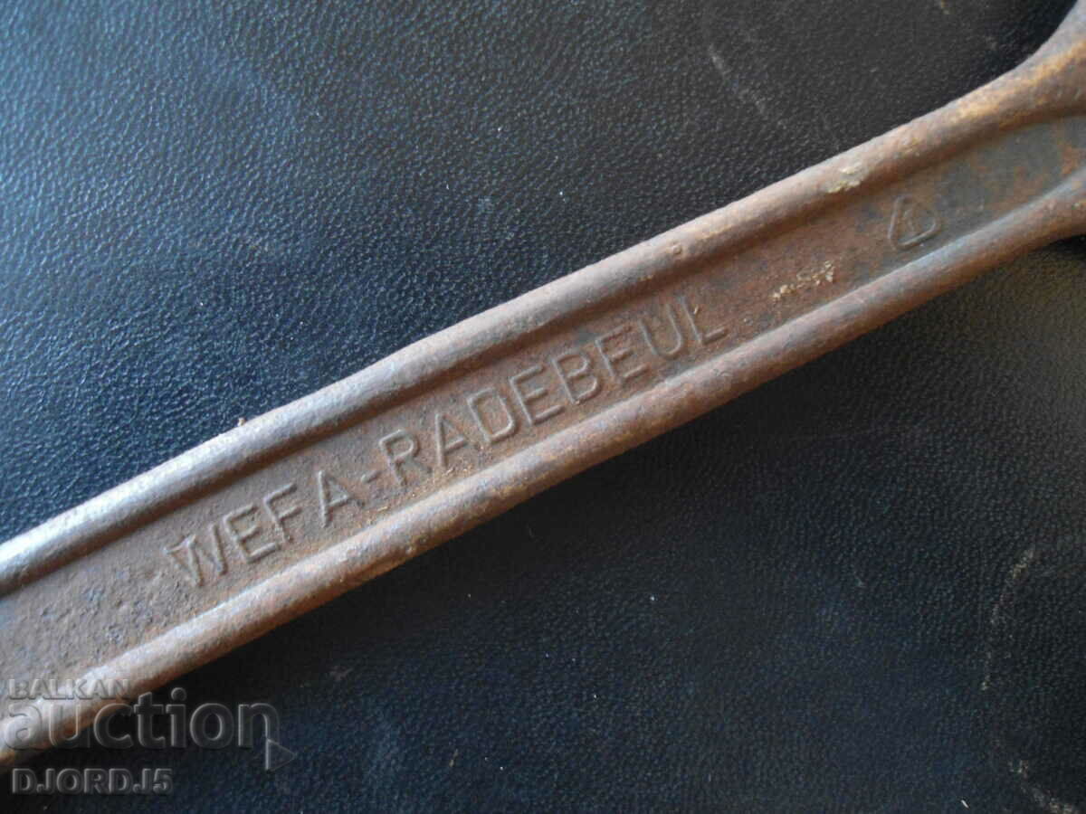 Old spanner 24-30, WEFA-RADEBEUL, DIN 895 with price 5.00 BGN | € 2.56 Old spanner 24-30, WEFA-RADEBEUL, DIN 895 with price 5.00 BGN | € 2.56