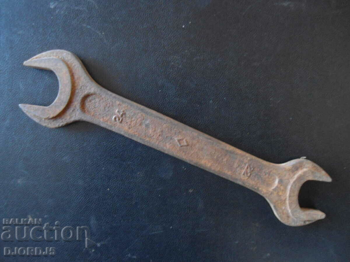 Old key 22-24, CHROM VANADIUM USSR