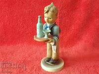 Vechiul Goebel Hummel Copil Baiat Chelner Figurina din portelan