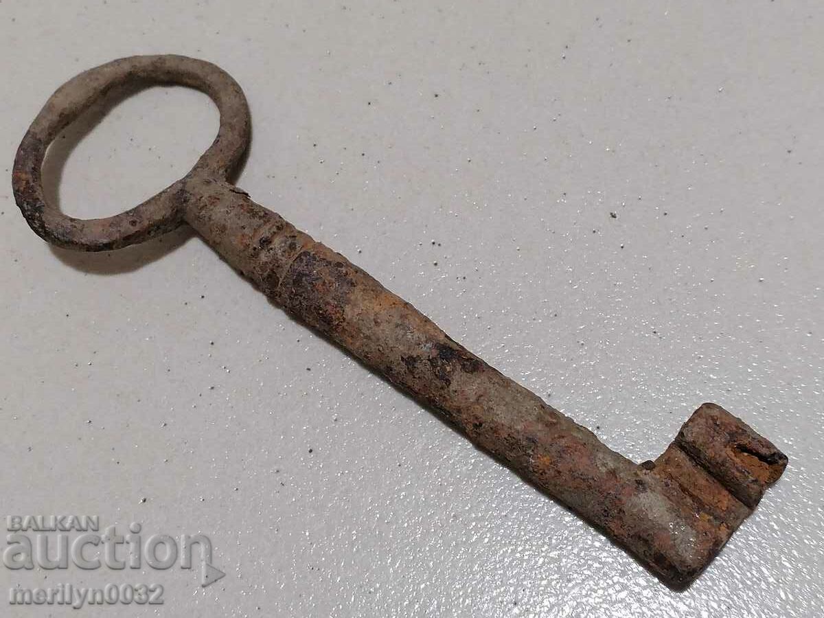 Antique hand forged key - 6 Antique hand forged key - 6