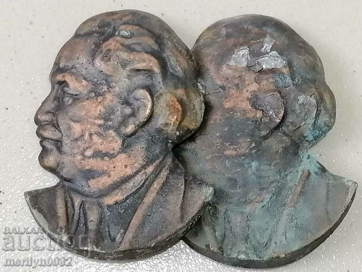 Application tsam 2 pieces Georgi Dimitrov bas-relief figure plastic - 5 Application tsam 2 pieces Georgi Dimitrov bas-relief figure plastic - 5