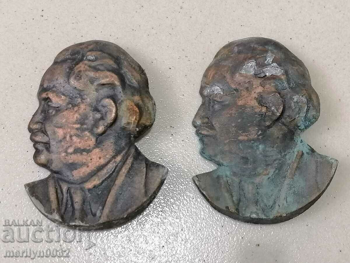 Application tsam 2 pieces Georgi Dimitrov bas-relief figure plastic Application tsam 2 pieces Georgi Dimitrov bas-relief figure plastic