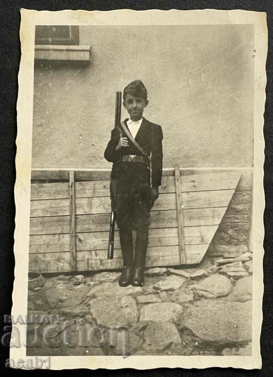 Boy with rifle and Brannik belt knife with price 24.99 BGN | € 12.78 Boy with rifle and Brannik belt knife with price 24.99 BGN | € 12.78