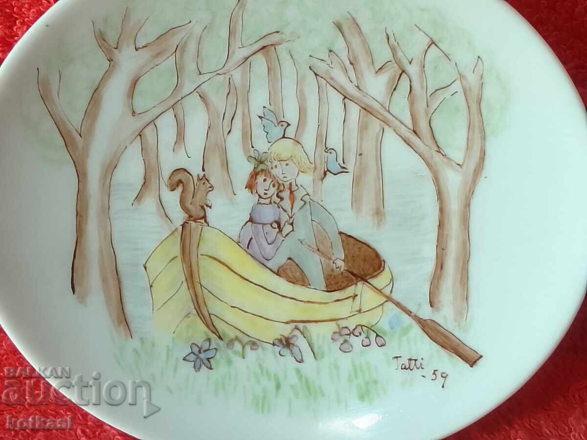 Farfurie veche de porțelan 1959, lucrată manual Thomas Romant plimbare cu preț 95.50 BGN | € 48.83