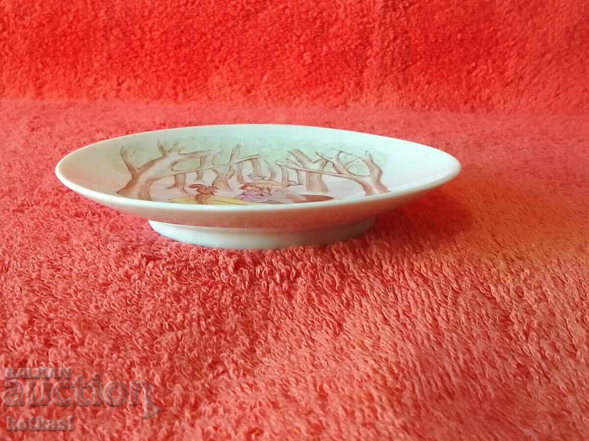 Livrarea Farfurie veche de porțelan 1959, lucrată manual Thomas Romant plimbare