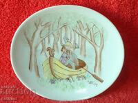 Farfurie veche de porțelan 1959, lucrată manual Thomas Romant plimbare