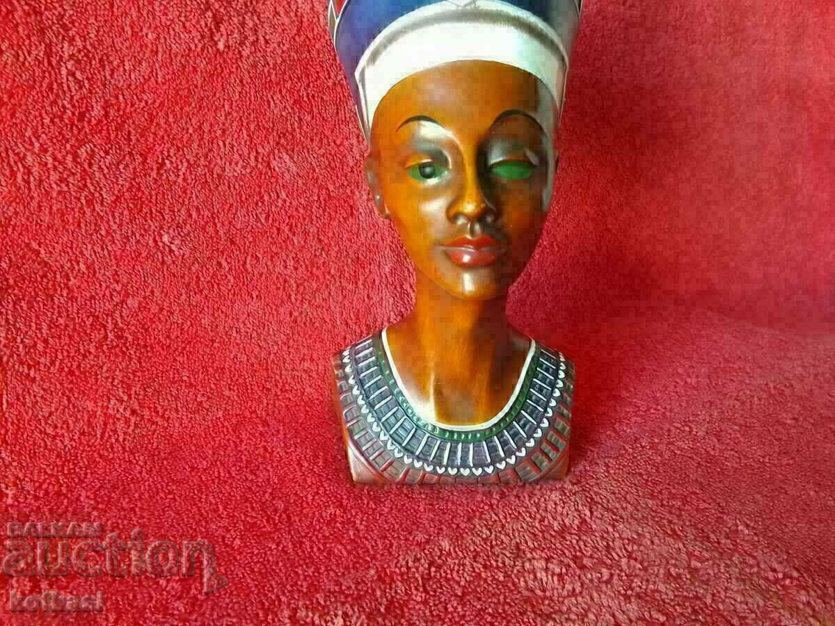 Фигура номерирана Глава на Нефертити Фараон Египет Жена с цена 165.50 лв. | € 84.62 Фигура номерирана Глава на Нефертити Фараон Египет Жена с цена 165.50 лв. | € 84.62