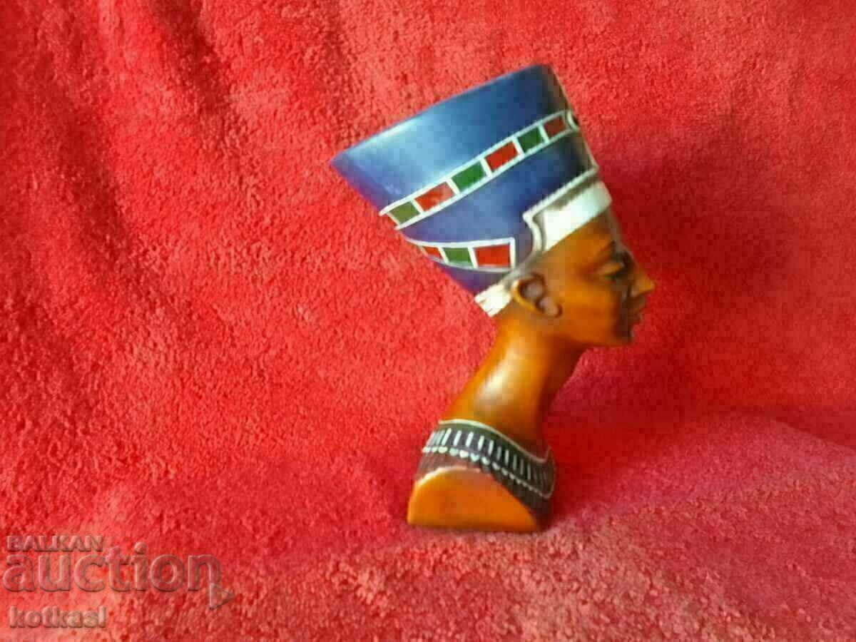 Delivery of Figure numbered Head of Nefertiti Pharaoh Egypt Woman