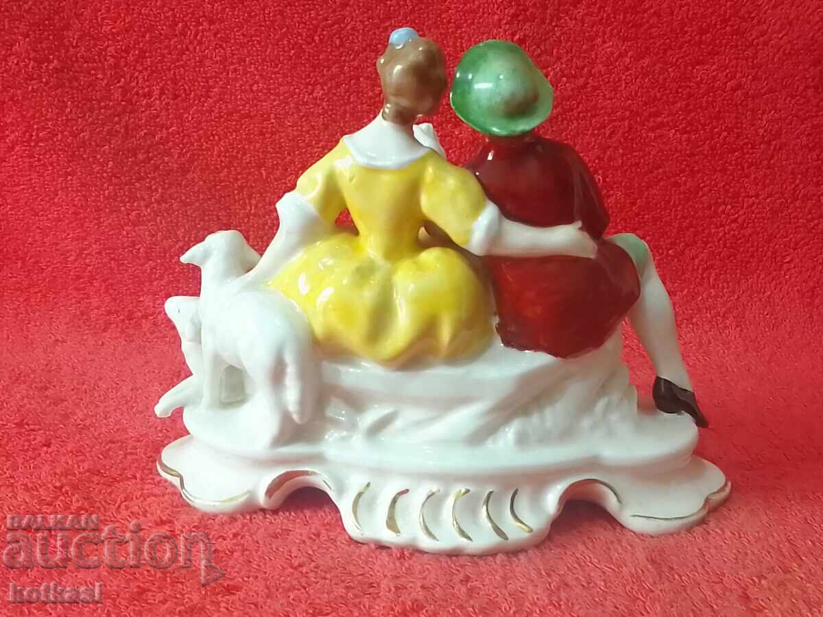 Delivery of Old porcelain figure Man and Woman lambs Gallant TETTAU Delivery of Old porcelain figure Man and Woman lambs Gallant TETTAU