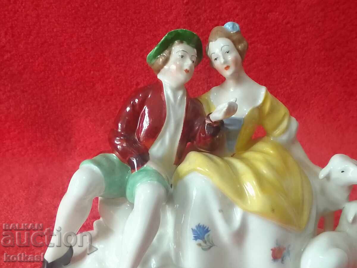 Old porcelain figure Man and Woman lambs Gallant TETTAU - 6 Old porcelain figure Man and Woman lambs Gallant TETTAU - 6