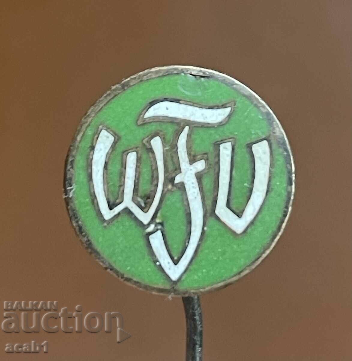 German football badge from 1940 with price 19.99 BGN | € 10.22 German football badge from 1940 with price 19.99 BGN | € 10.22