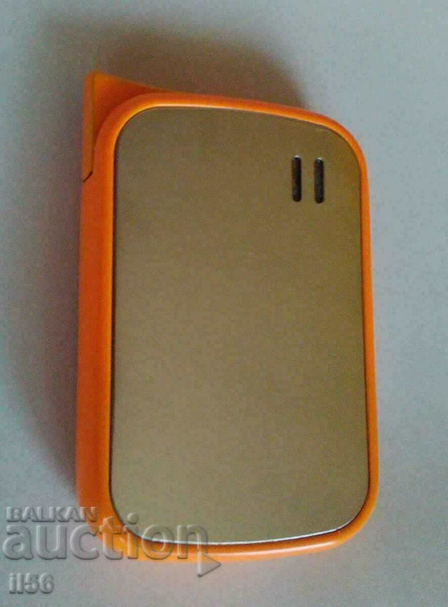 Auction Gas lighter - souvenir - Eiffel Tower - Paris Auction Gas lighter - souvenir - Eiffel Tower - Paris