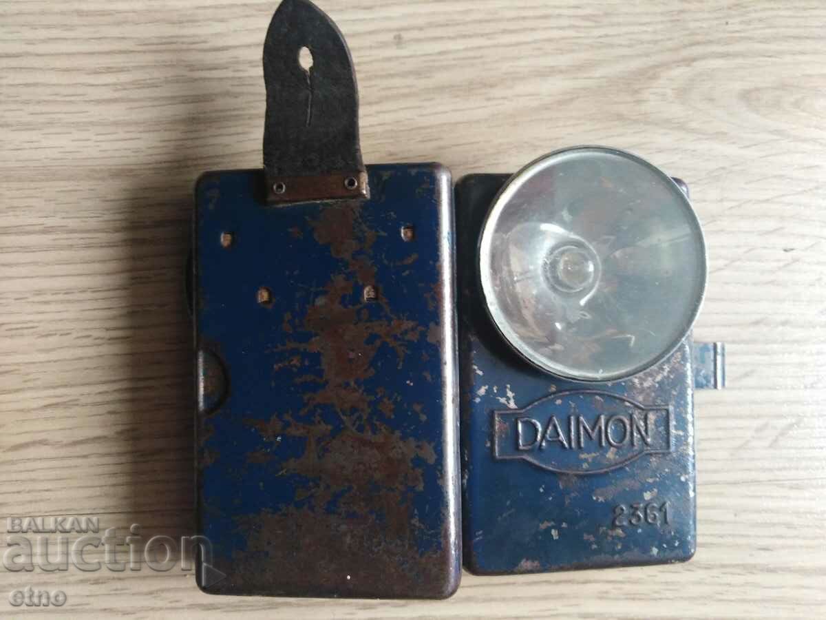 Delivery of OLD GERMAN FLASHLIGHT-"DAIMON 2361" PSV, VSV, searchlight, lantern