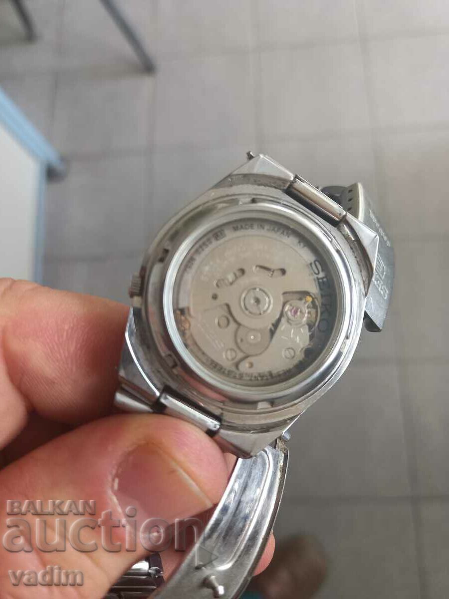 SEIKO 7s26 glass back cover WORKS with price 90.00 BGN | € 46.02