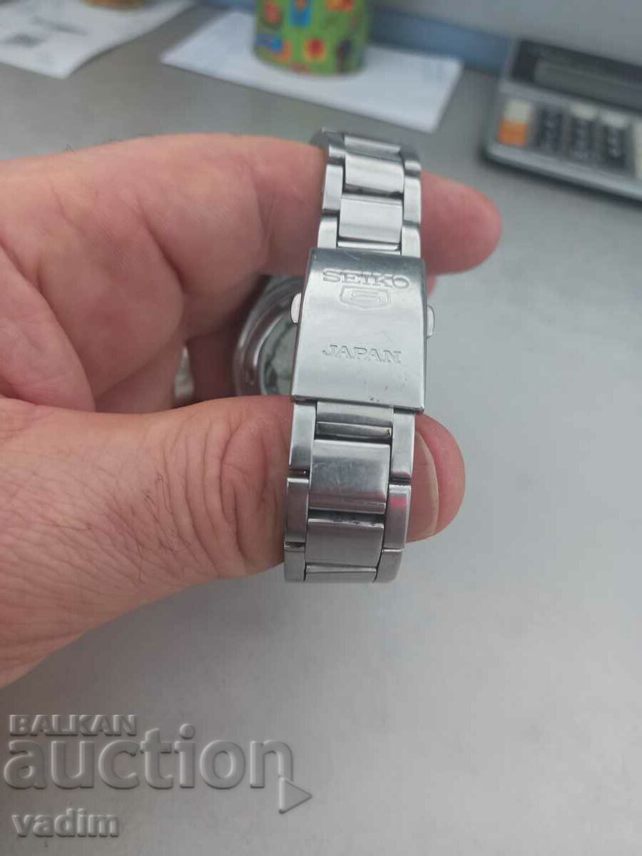 Auction  SEIKO 7s26 glass back cover WORKS