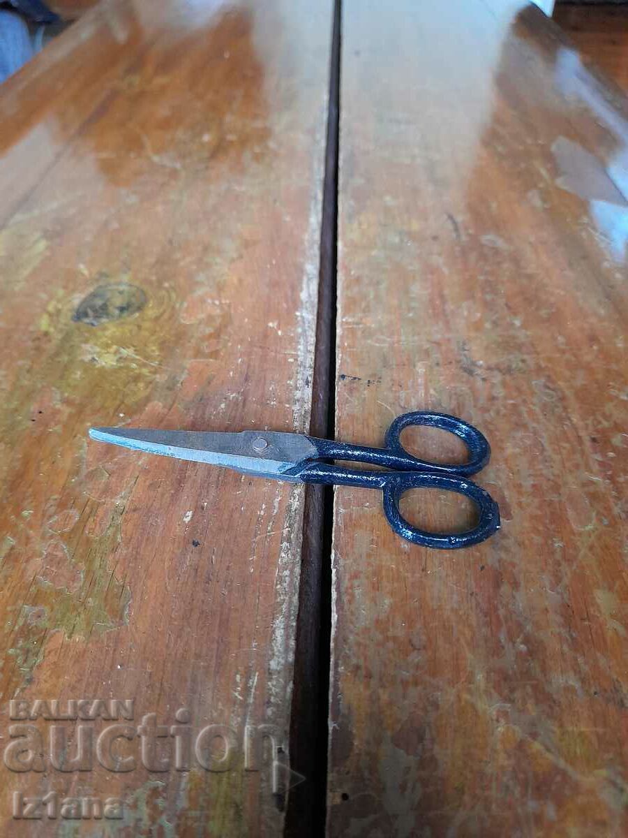 Old scissors, scissors Old scissors, scissors