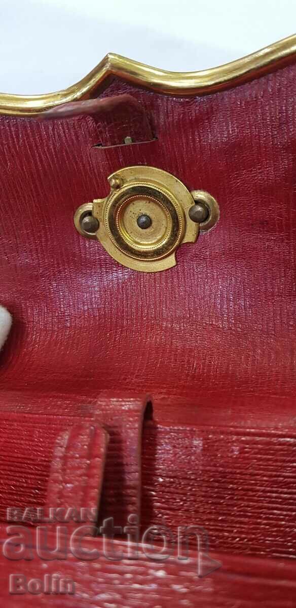 Delivery of Rare officer's ice cap - Austria - Franz Joseph Delivery of Rare officer's ice cap - Austria - Franz Joseph