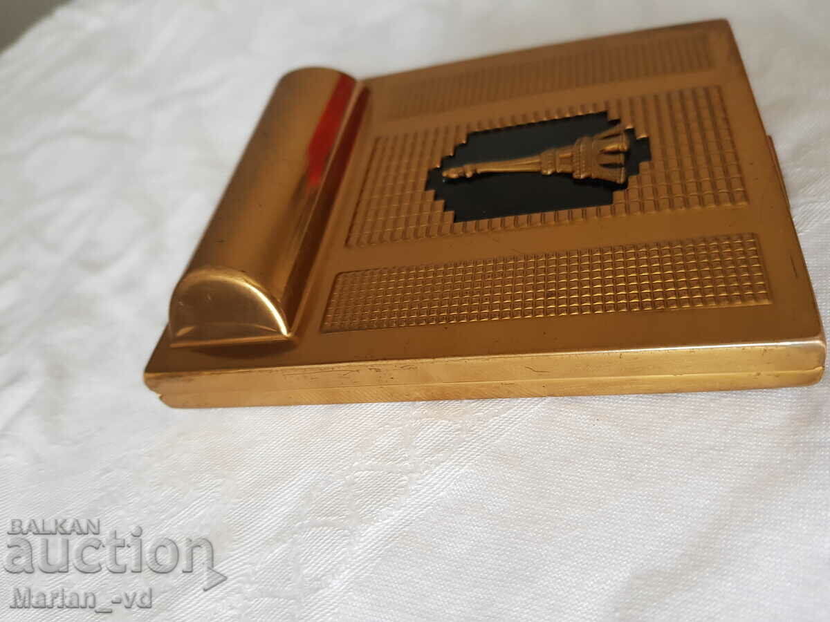 Old French bronze powder case - 5 Old French bronze powder case - 5