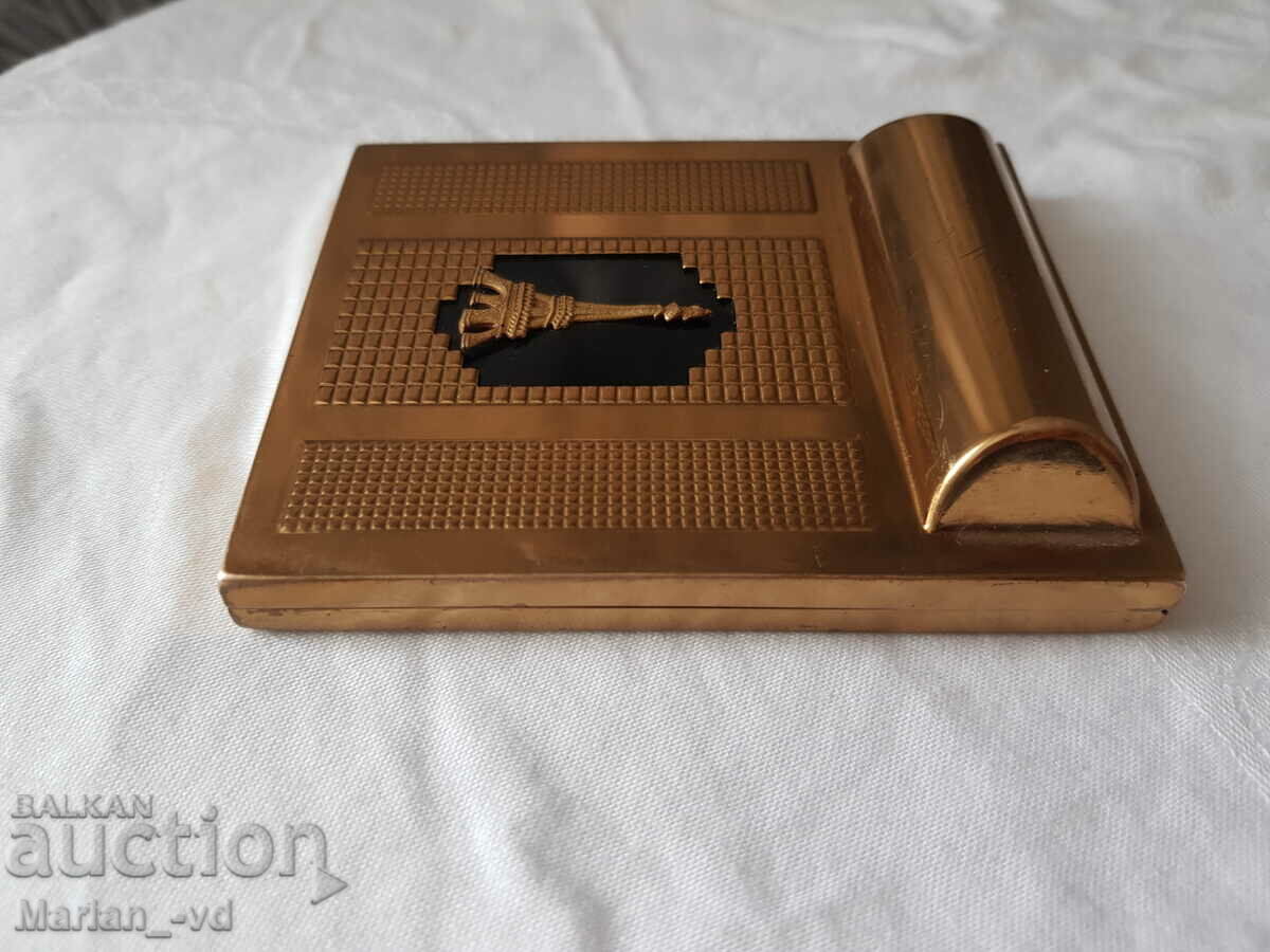 Old French bronze powder case - 6 Old French bronze powder case - 6