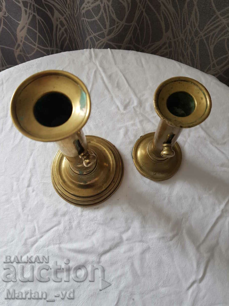 Two bronze candlesticks with lifter - 7 Two bronze candlesticks with lifter - 7