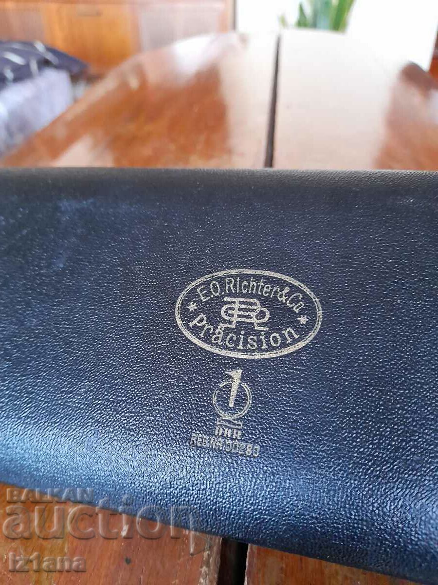 Old calipers Richter Koprernikus 4 with price 65.00 BGN | € 33.23 Old calipers Richter Koprernikus 4 with price 65.00 BGN | € 33.23