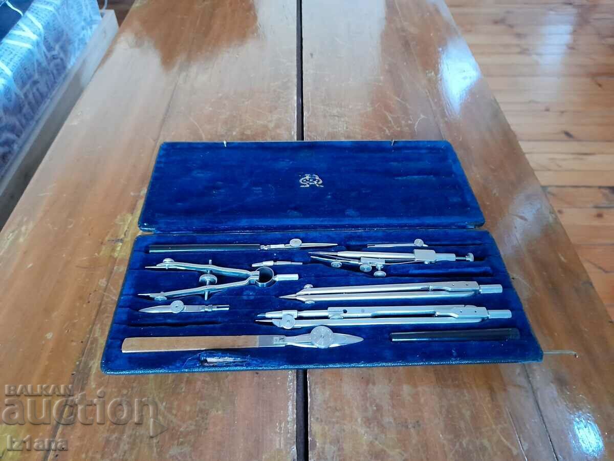 Delivery of Old calipers Richter Koprernikus 4 Delivery of Old calipers Richter Koprernikus 4