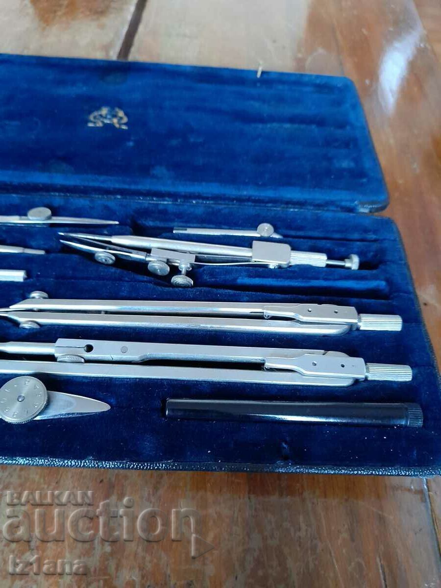 Old calipers Richter Koprernikus 4 - 6 Old calipers Richter Koprernikus 4 - 6