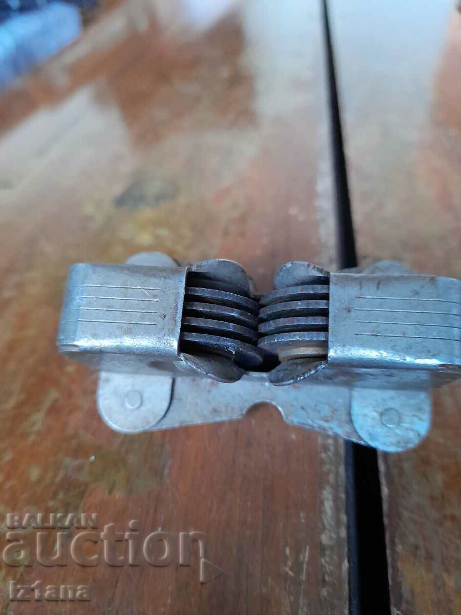 Δημοπρασία Παλιά ξύστρα μαχαιριών, μαχαίρια Δημοπρασία Παλιά ξύστρα μαχαιριών, μαχαίρια