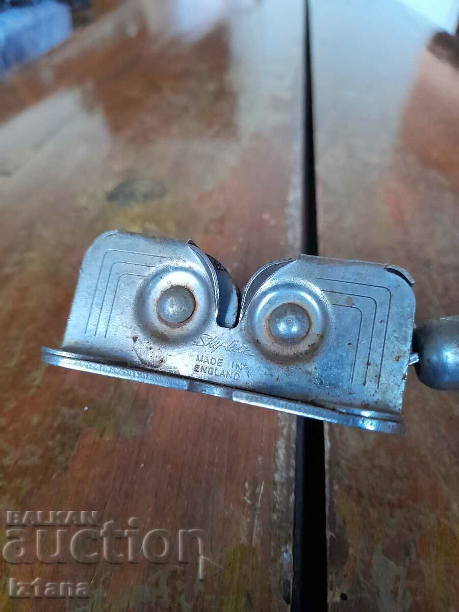 Παράδοση Παλιά ξύστρα μαχαιριών, μαχαίρια Παράδοση Παλιά ξύστρα μαχαιριών, μαχαίρια