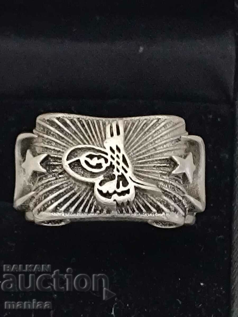 Auction A beautiful Ottoman silver ring with Tugra Auction A beautiful Ottoman silver ring with Tugra