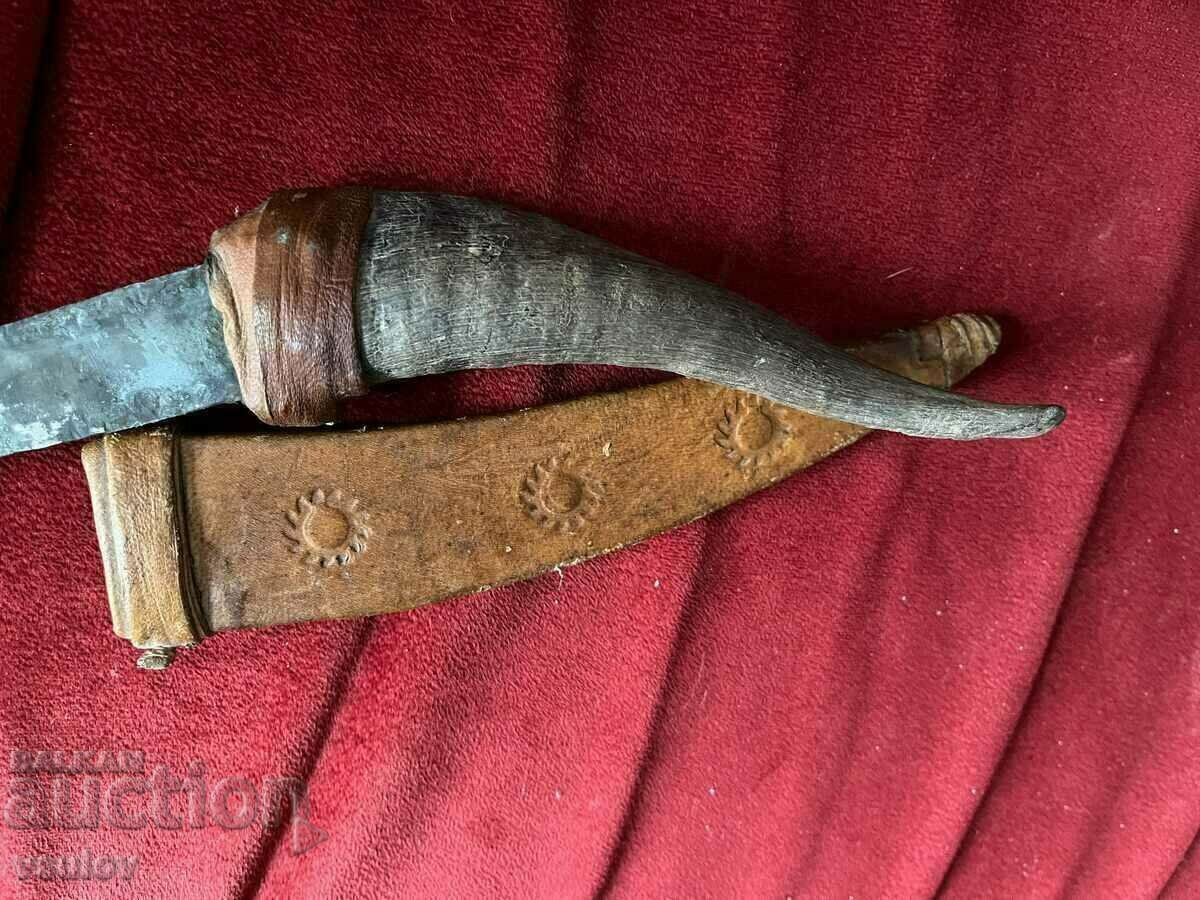 Delivery of Knife Egypt Nubia authentic handmade goat horn Delivery of Knife Egypt Nubia authentic handmade goat horn