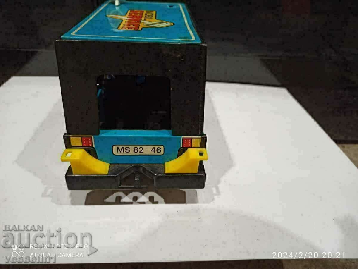 Old large sheet metal car, Jeep DDR 1980-1983. with price 62.00 BGN | € 31.70 Old large sheet metal car, Jeep DDR 1980-1983. with price 62.00 BGN | € 31.70