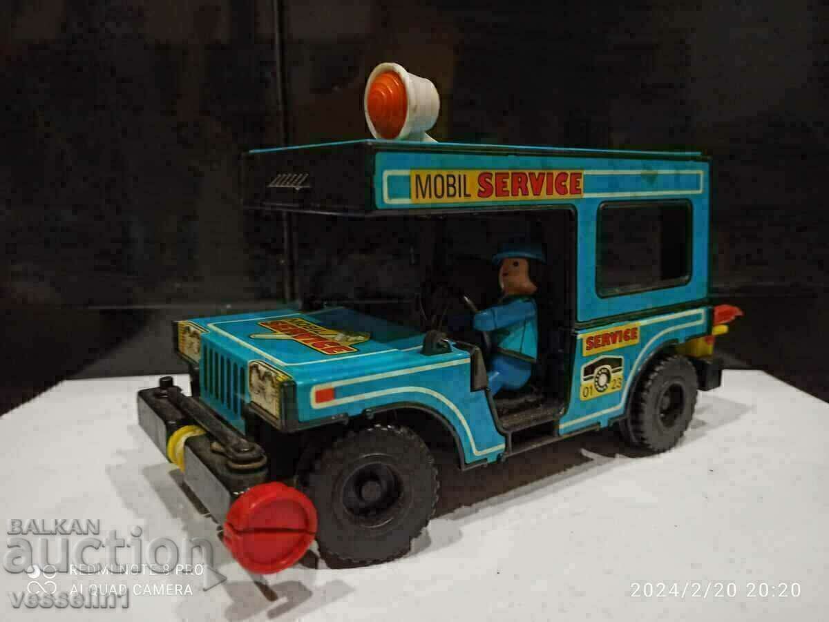 Old large sheet metal car, Jeep DDR 1980-1983. Old large sheet metal car, Jeep DDR 1980-1983.