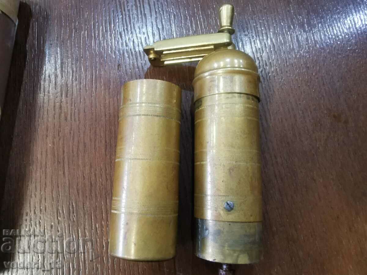 Delivery of Albanian mill Delivery of Albanian mill