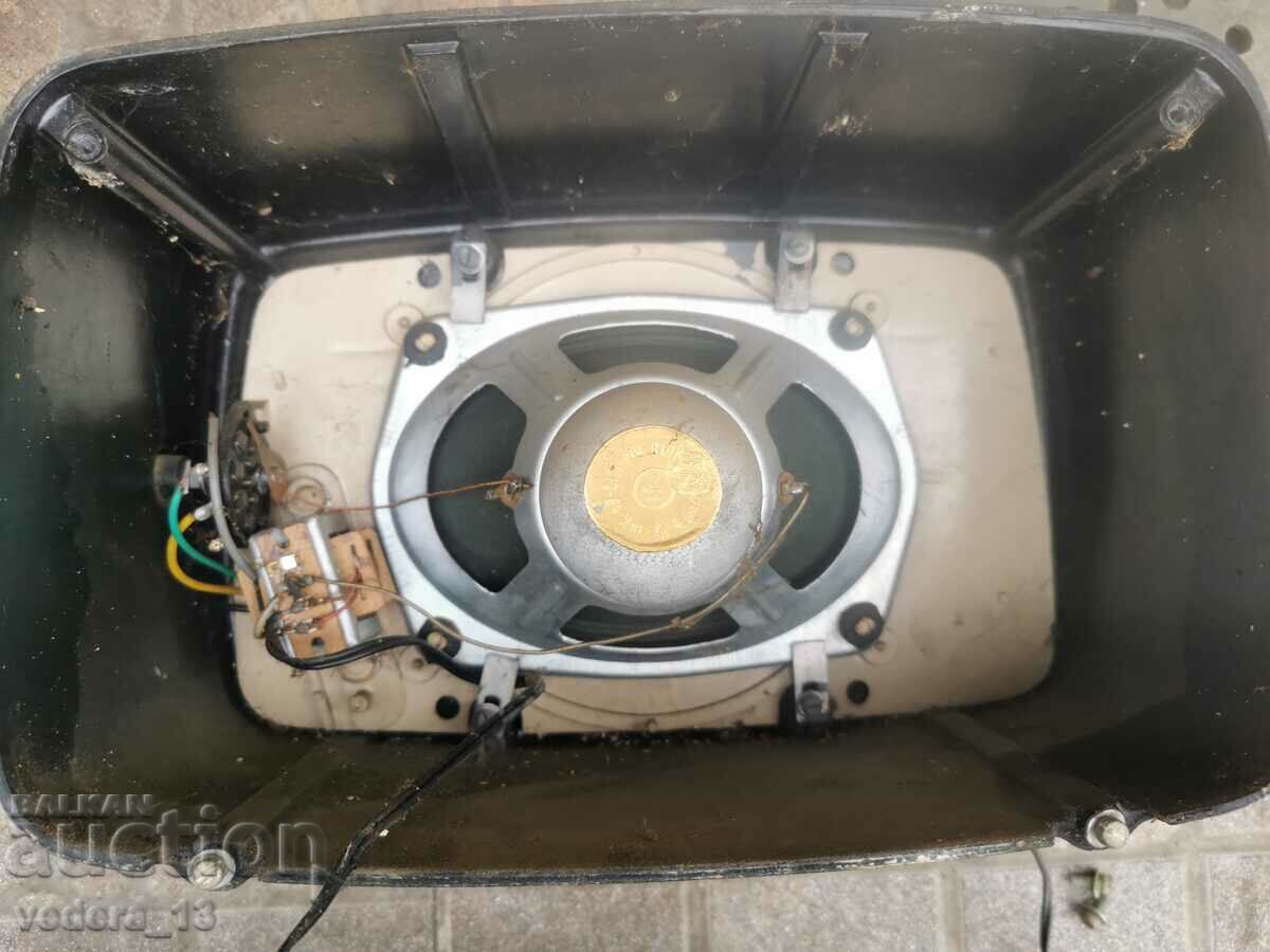 speaker - 5 speaker - 5