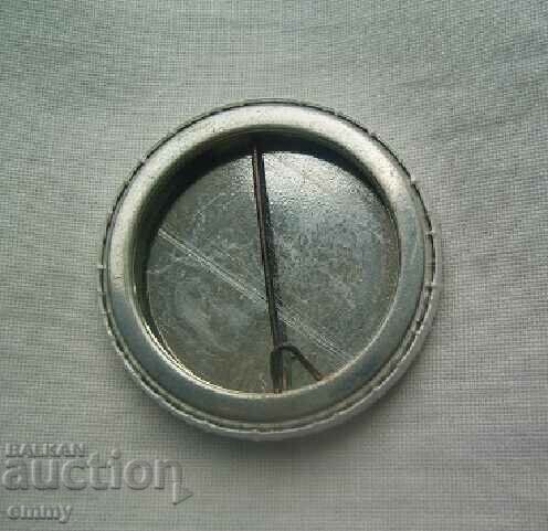 Badge Olympic Committee of Yugoslavia - Seoul 1988 with price 5.00 BGN | € 2.56 Badge Olympic Committee of Yugoslavia - Seoul 1988 with price 5.00 BGN | € 2.56