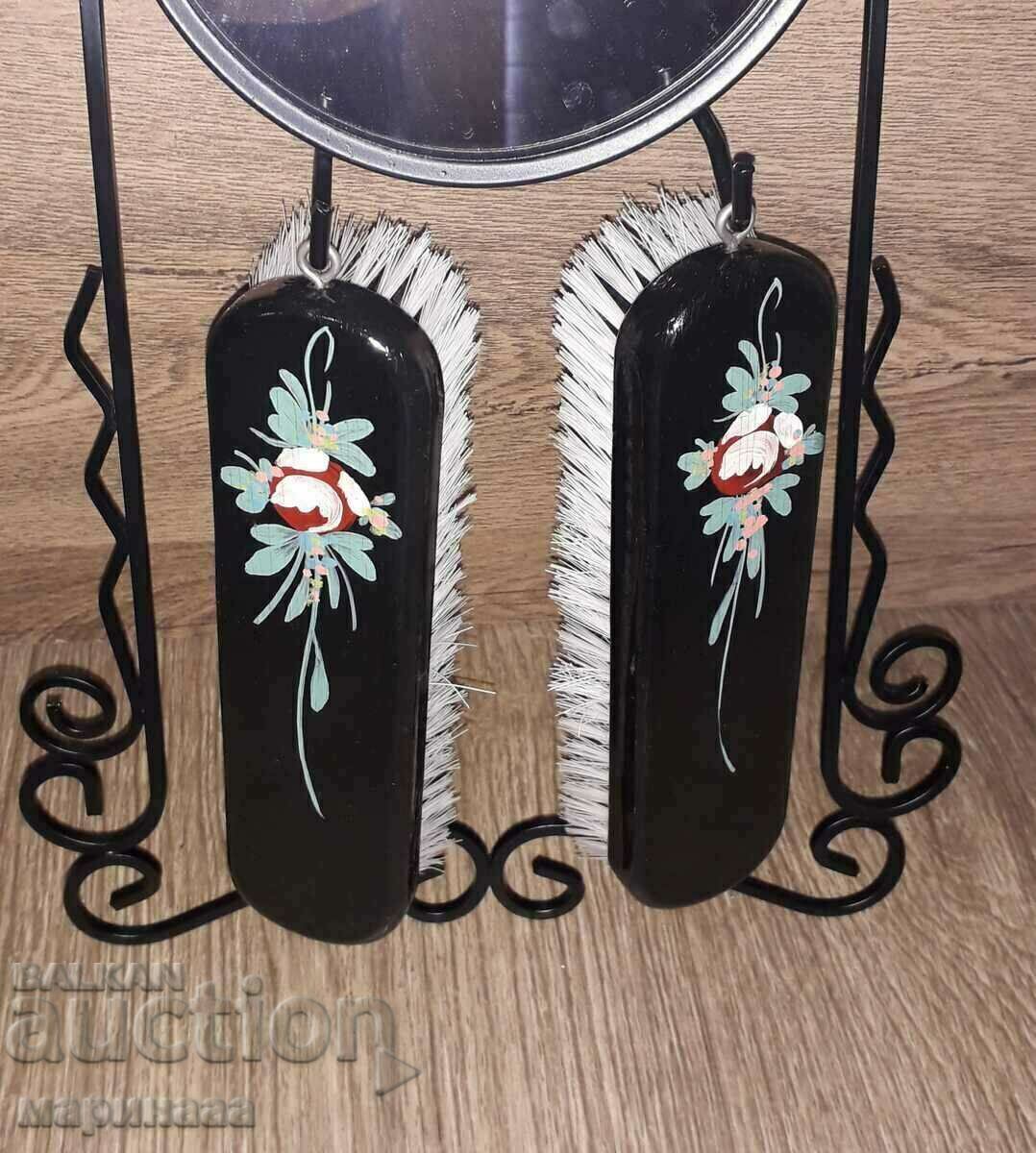 Δημοπρασία ΣΕΤ ΓΡΙΩΝ Δημοπρασία ΣΕΤ ΓΡΙΩΝ