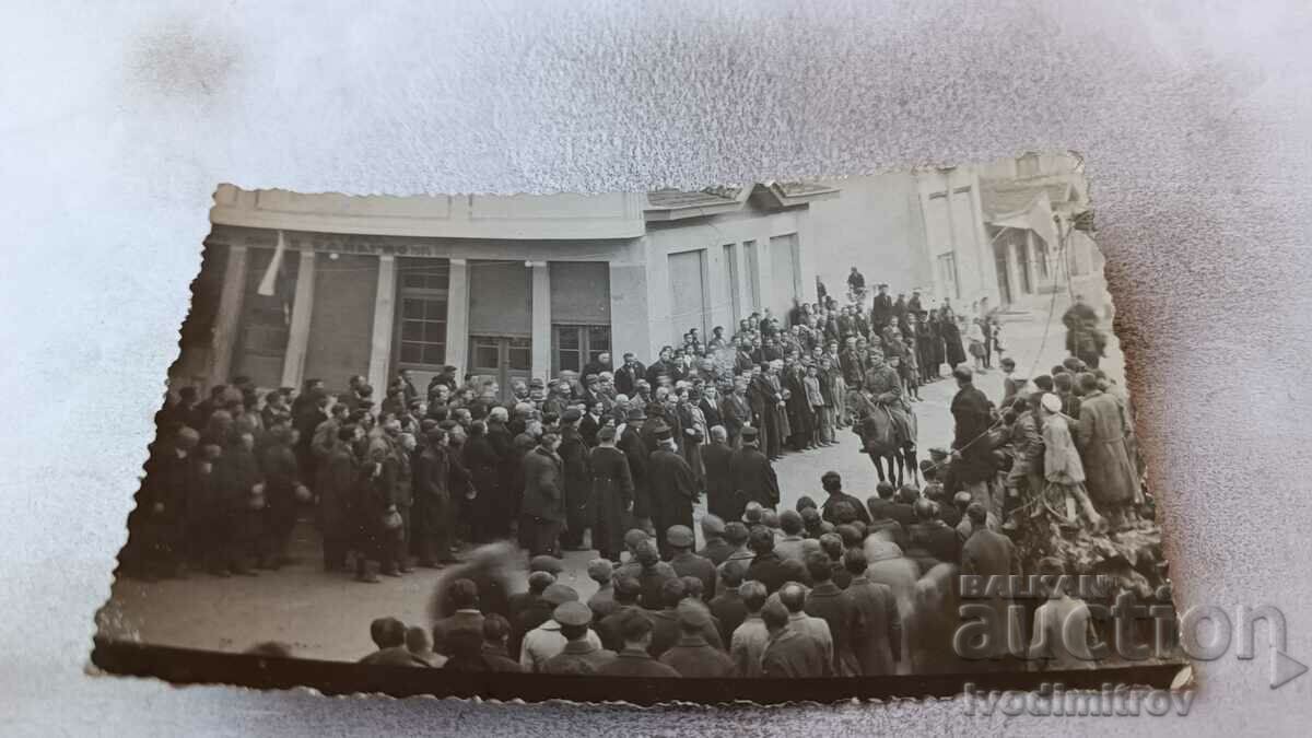 Снимка Посрещане на гарнизона в гр. Правище, Македония 1942
